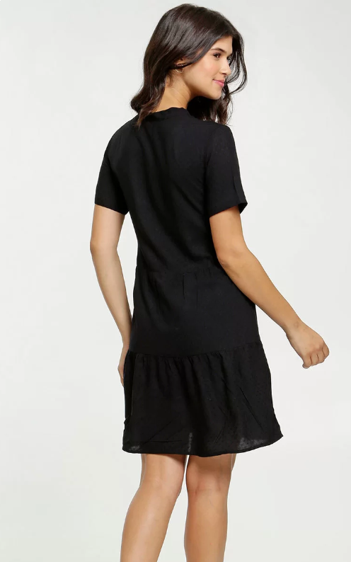 Vestido Feminino Vazado Babado Manga Curta  Vestido Feminino Vazado Babado Manga Curta